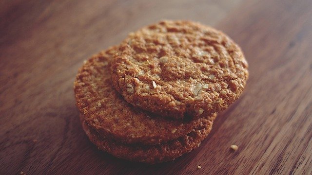 realizzare biscotti integrali per la colazione