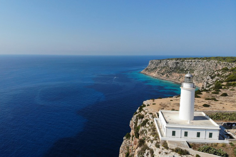 Faro de la Mola